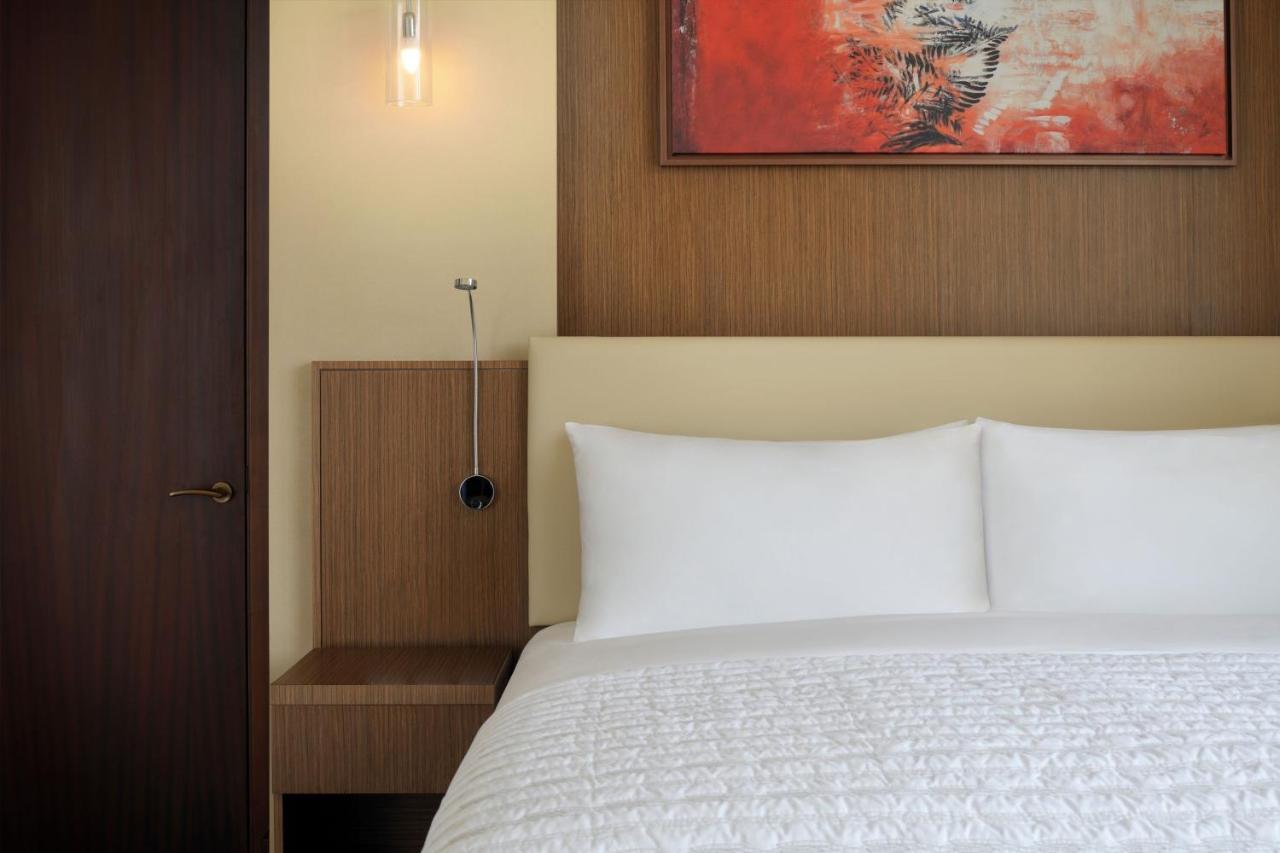 Le Meridien City Center 도하 외부 사진