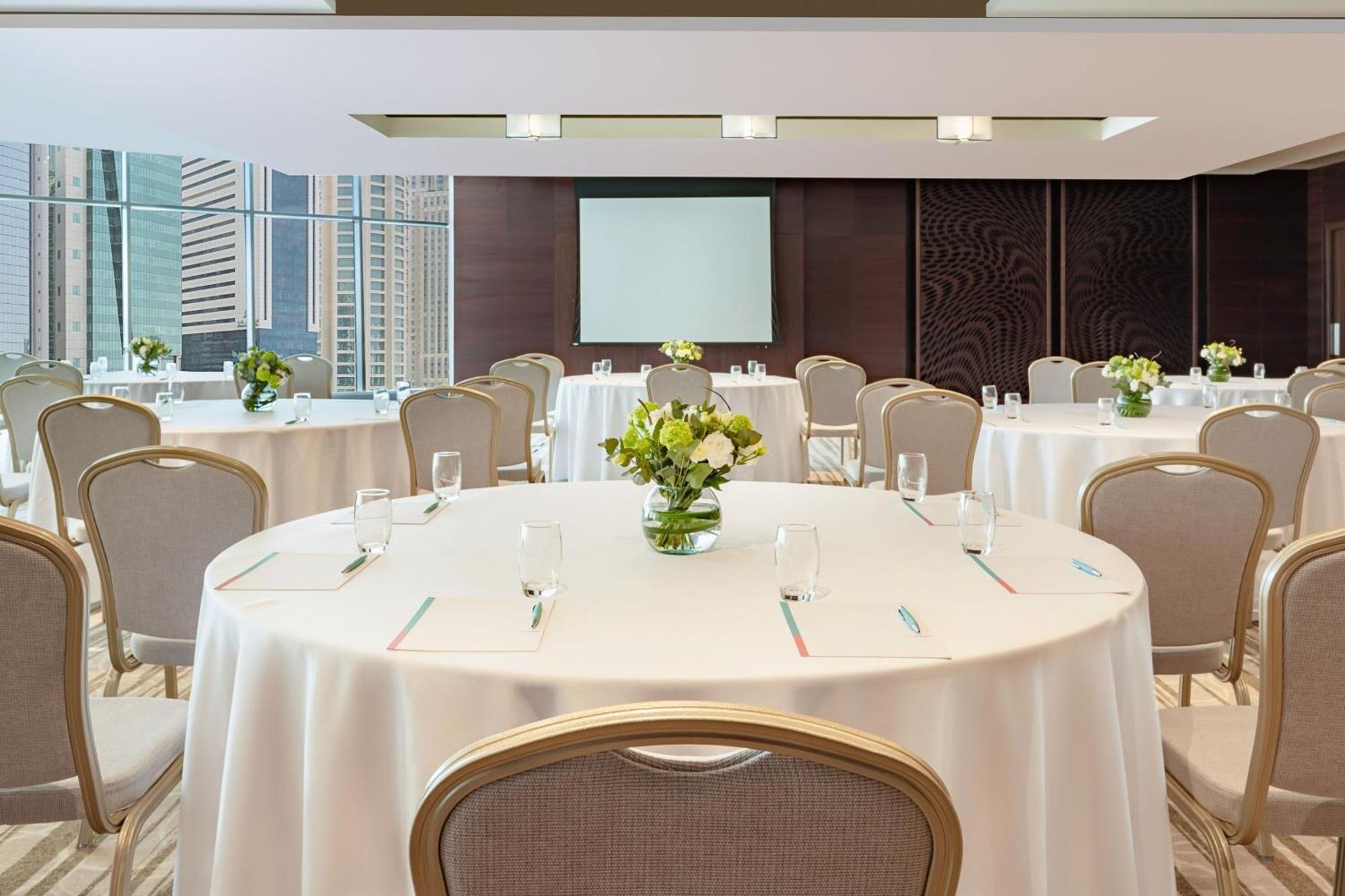 Le Meridien City Center 도하 외부 사진