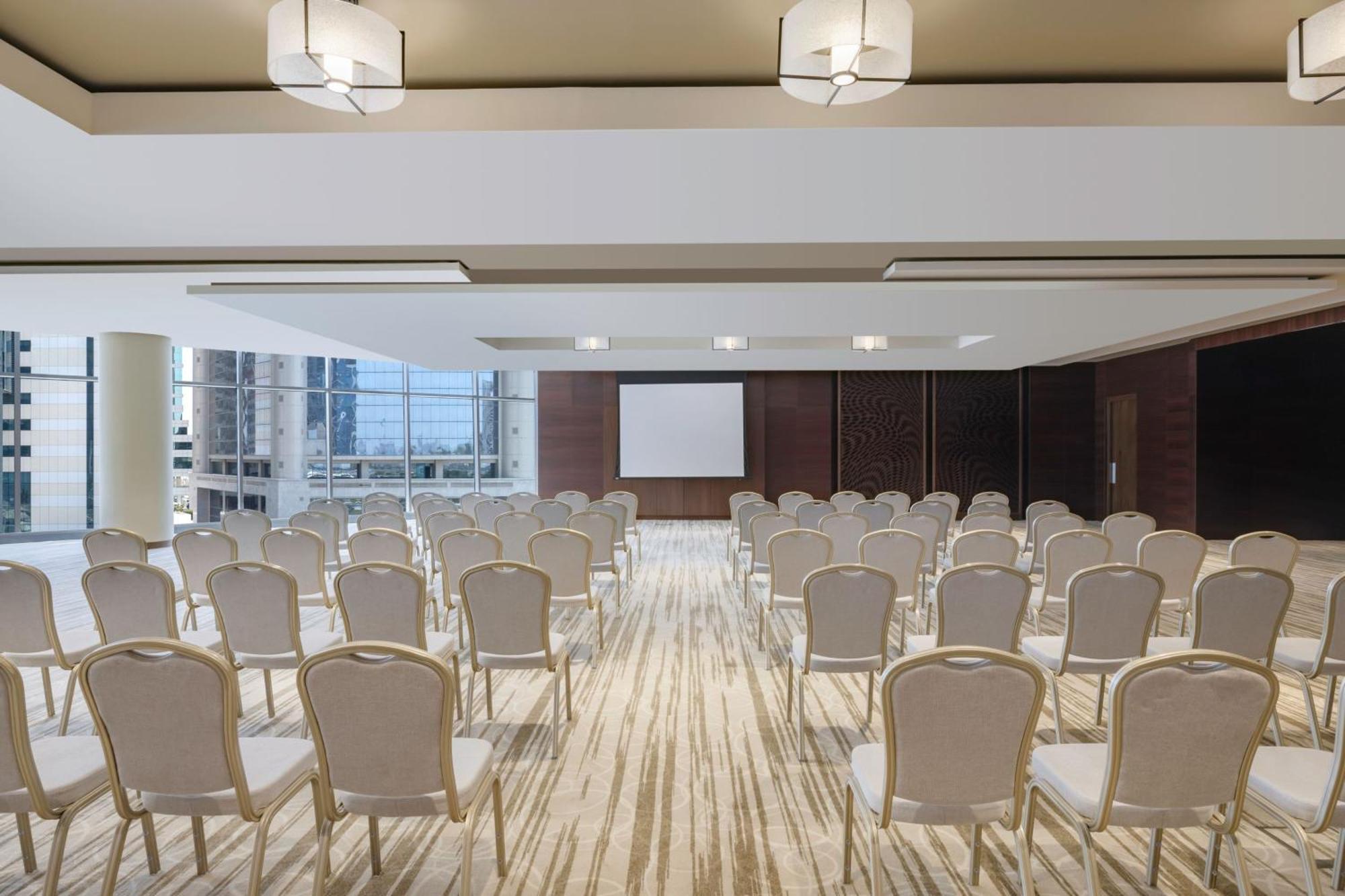 Le Meridien City Center 도하 외부 사진