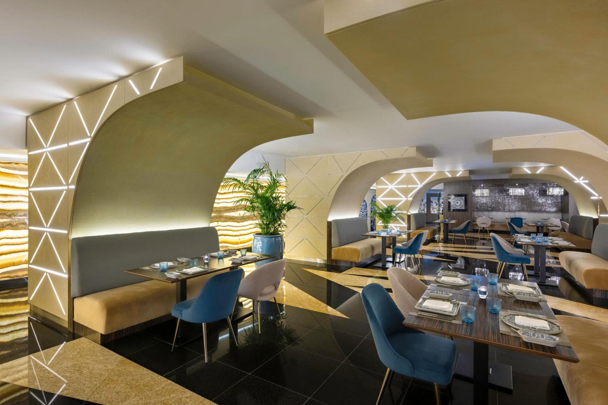 Le Meridien City Center 도하 외부 사진