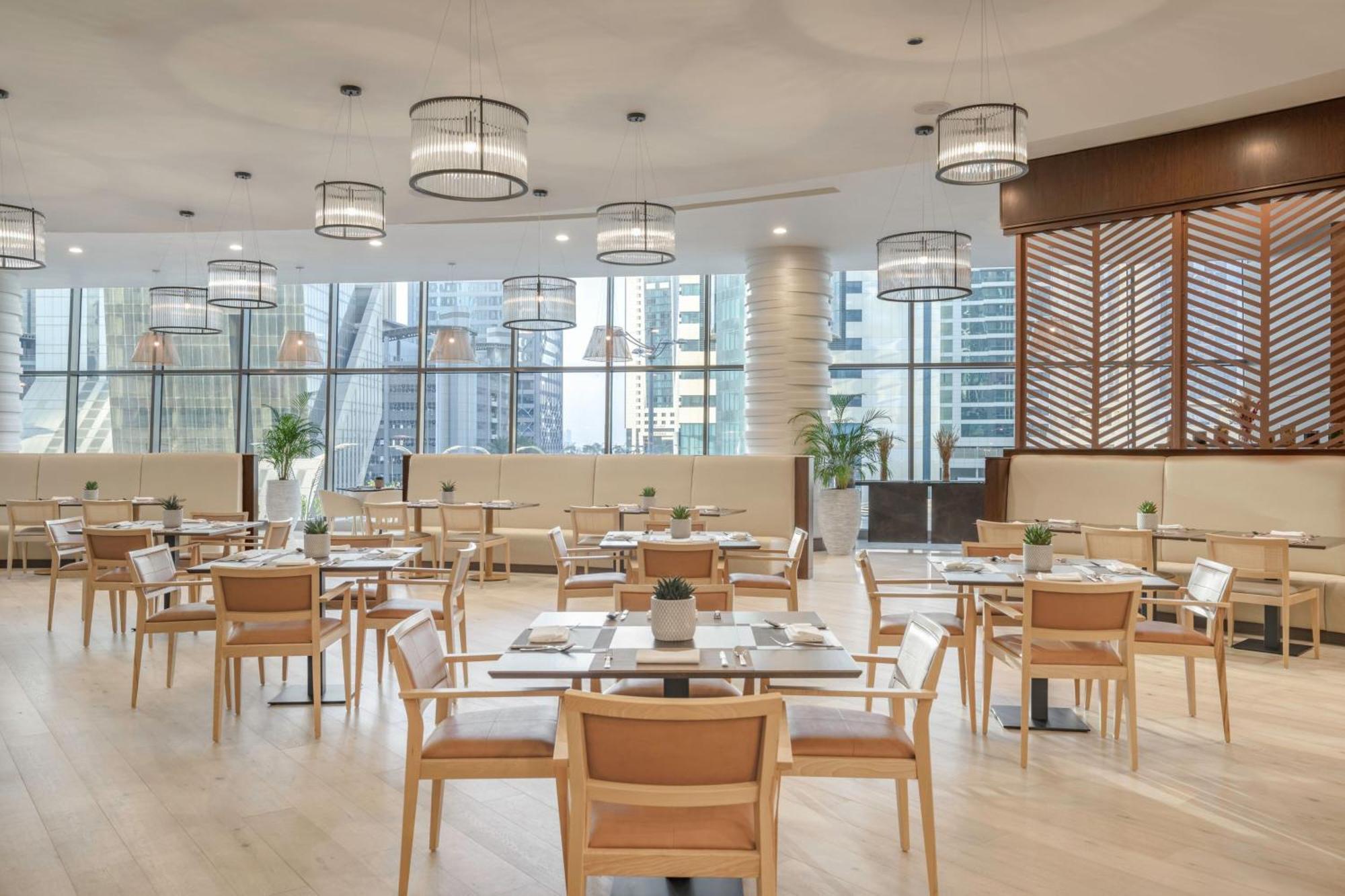 Le Meridien City Center 도하 외부 사진